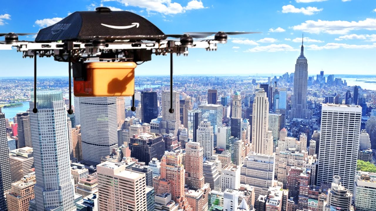 Primeira entrega do drone Amazon Prime Air